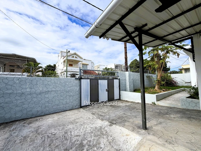 Renovated Office Premises With Parking For Rent | Beau Bassin