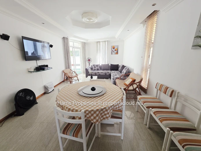 Apartment for Rent in Pereybere just opposite the beach