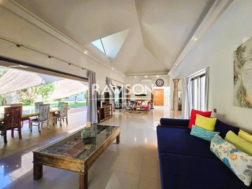 4 Bedroom Villa