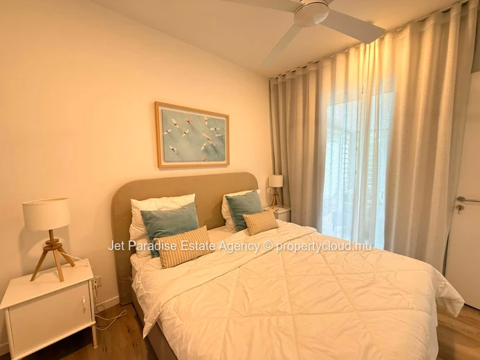 Maison de Ville Moderne avec Piscine Privée – Accessible aux Acheteurs Étrangers