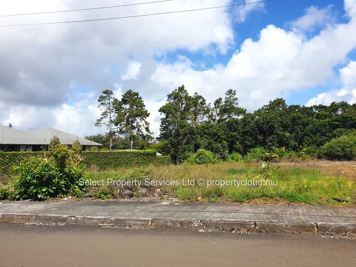 Residential Land for Sale in Pinewood Gardens - Wooton