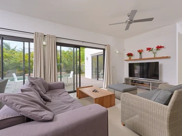 4 Bedroom Villa