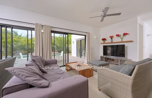 Spacious Villa In Trou Aux Biches