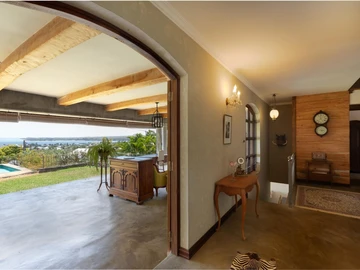 4 Bedroom Villa