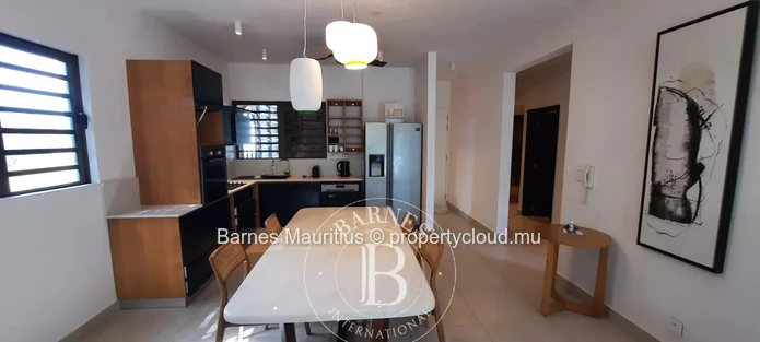 PEREYBERE - Beautiful 3-Bedroom Apartment