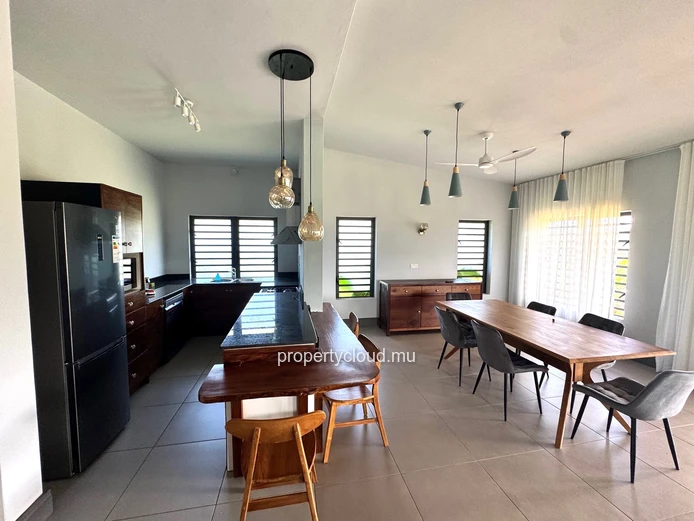 Villa 3 chambres à louer – Tamarin, proche golf