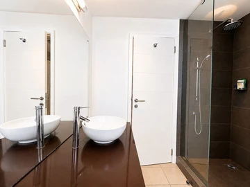 Townhouse, Duplex de 3 Chambres