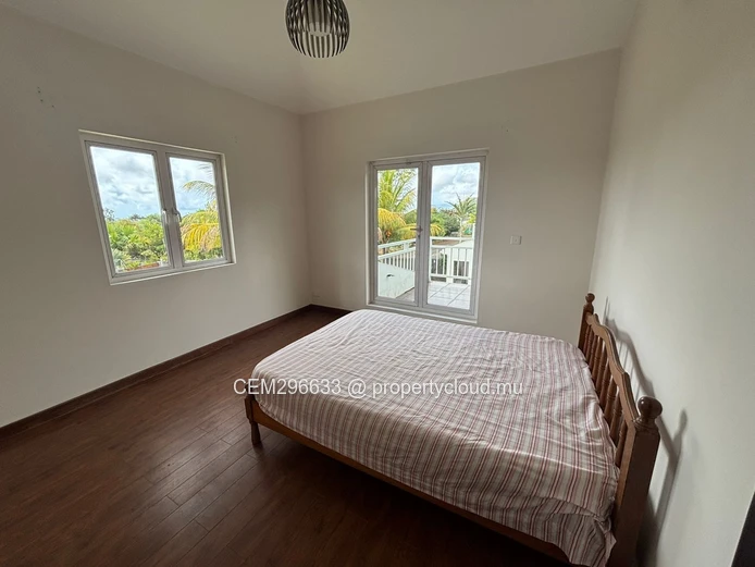 Deux charmantes maisons à vendre à Beau Bassin – Idéales pour une famille ou un investissement