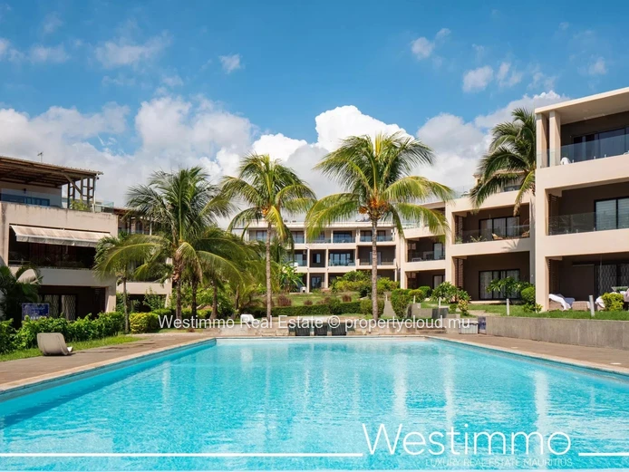 FLIC en FLAC - 3-bedroom beachfront apartment for rent