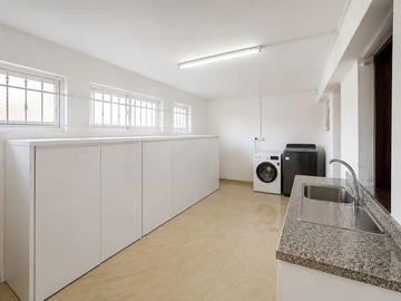 2 Bedroom Townhouse, Duplex