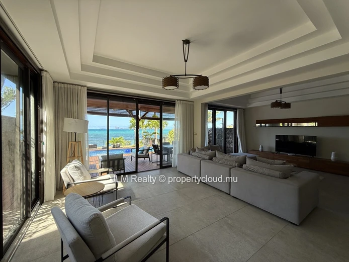 For Rent: Beachfront Villa with Private Pool in Pointe aux Canonniers, Mauritius