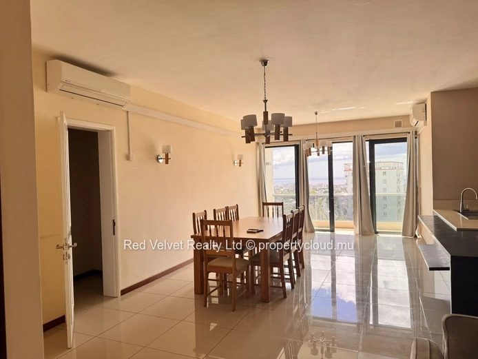 Appartement meublé de 3 chambres à louer à Beau Bassin