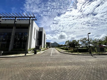 Prime office space for sale in Vivea Business Park, Signature North