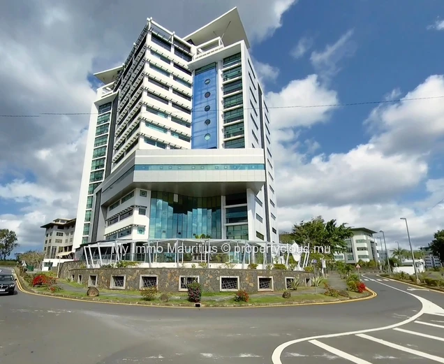 Location Bureaux – Ébène Cybercity 