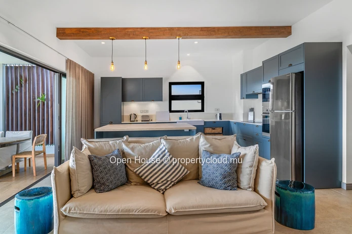 Furnished 3-bedroom apartment with pool for rent in St Antoine