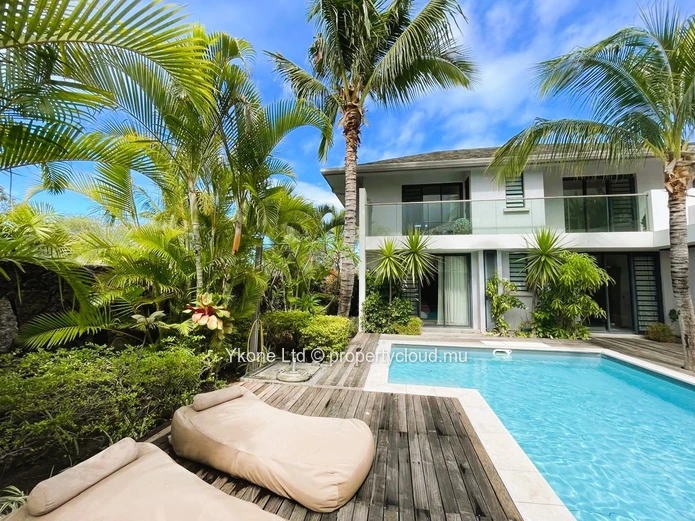 Villa For Sale In Black River