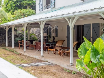 5 Bedroom Villa