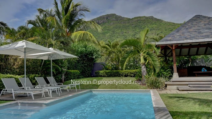 Deluxe Villa – Luxury and comfort in the heart of a private estate 