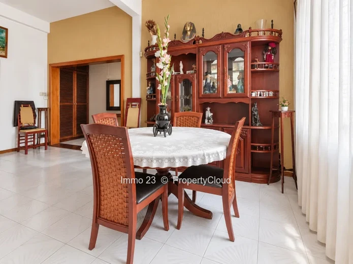 Maisons / Villas - 3 chambres - Roches Brunes