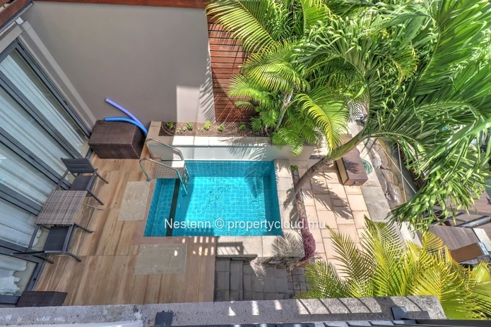 Comfortable 3 bedroom semi-detached villa sold with boat mooring