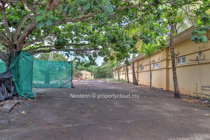 Espace commercial de 1200 m²