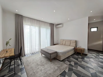 4 Bedroom Villa