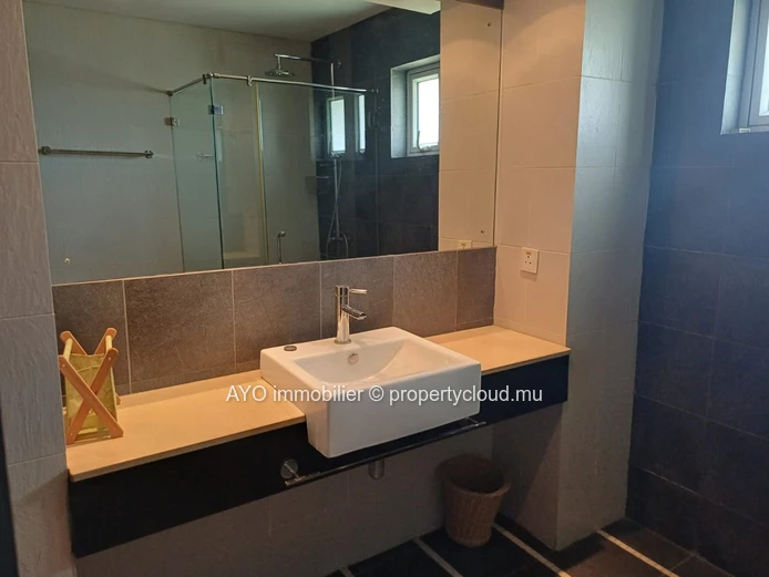 On sale -3 bedroom semi furnished townhouse for rent in a secured residence in the heart of Grand Baie (Sole Mandate)