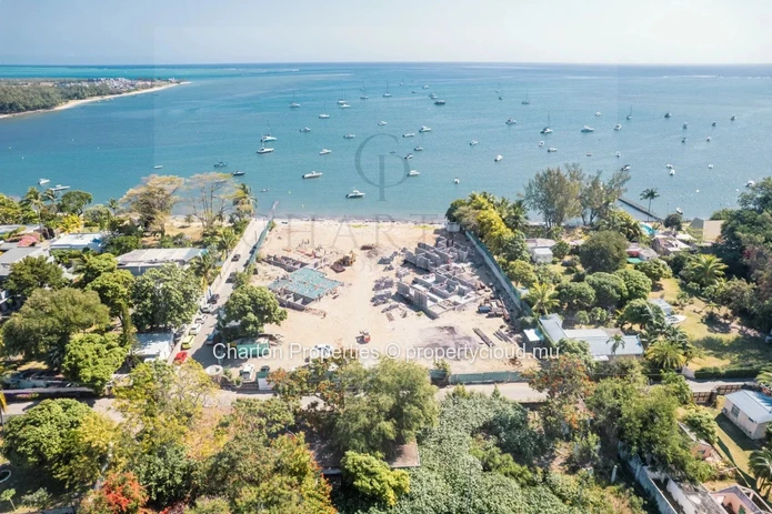 1-Bedroom Waterfront Apartment with Private Garden