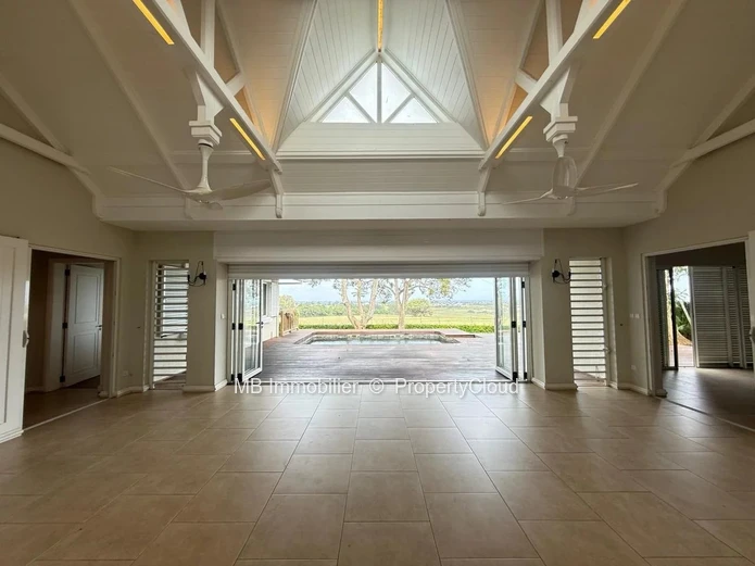 Magnificent and exclusive villa for sale – Belle Vue Harel