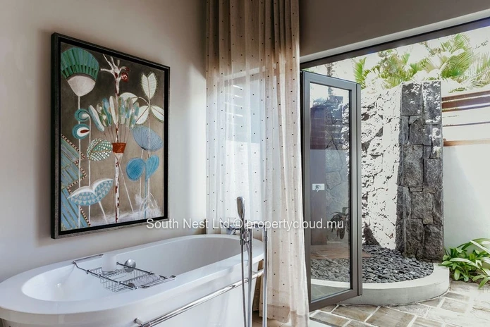 Fabuleuse villa coloniale de 6 chambres avec piscine privée dans un luxueux domaine de golf 
