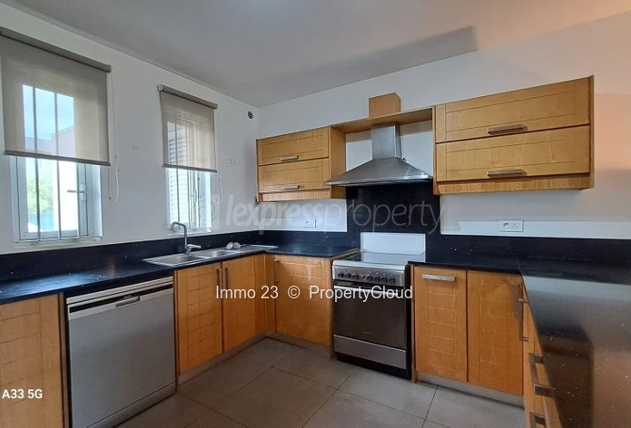 Townhouse/Duplex – 3 chambres – 150 m² – MA348094L