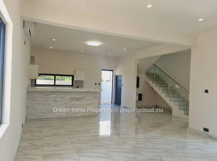 Villa 4Ch Neuve Au Cœur De Grand Baie Proche Mer & Commodités – Ile Maurice