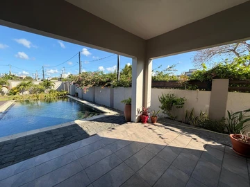 4 Bedroom Villa