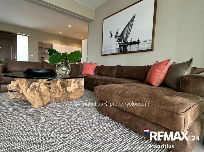 3 Bedroom Apartment At Le Savoy Apartments