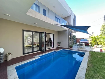 4 Bedroom Villa