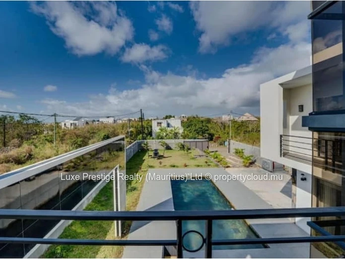 Spacious 4-Bedroom Villa with Private Pool for Rent in Grand Baie | Chemin 20 Pieds | Rs 90,000 per Month