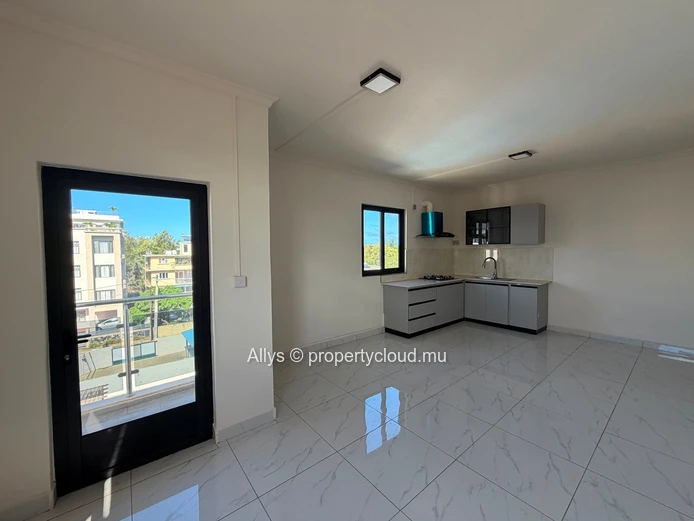 2 bedroom Modern Apartment