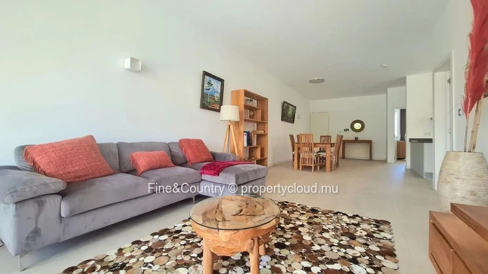 Beachside living - apartment rental