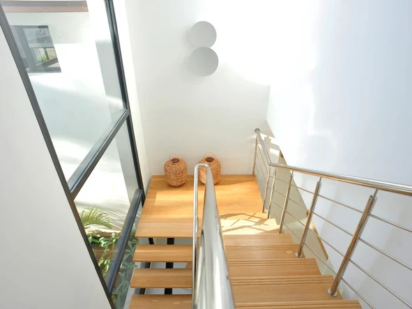 5 Bedroom Villa