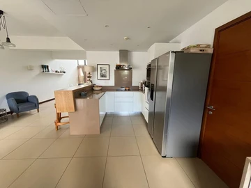 3 Bedroom Townhouse, Duplex
