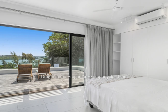 Penthouse d'exception de 3 chambres en suite avec vue panoramique sur la mer à St Antoine Private Residences – Île Ma...