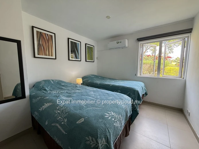 Appartement 3 Chambres Avec Jardin Privatif & Accès Direct À La Piscine – Résidence Sécurisée