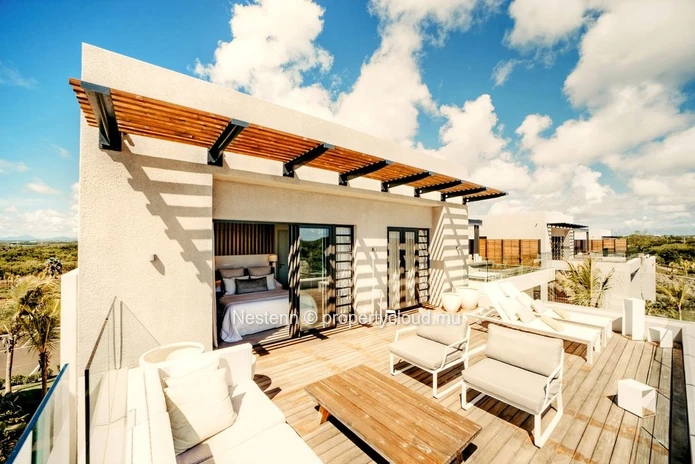 Superbe penthouse de 4 chambres avec vue mer