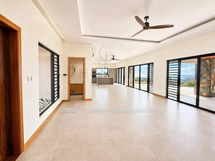 Villa d’exception de 4 chambres avec vue panoramique sur la baie de Tamarin