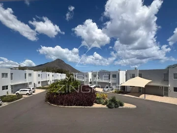 3 Bedroom Townhouse, Duplex