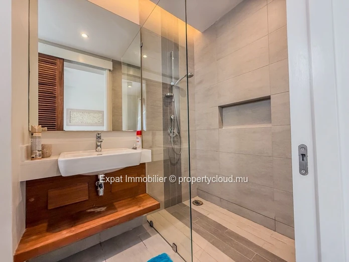 Appartement De Prestige 3 Chambres Avec Vue Mer & Montagne – Tamarin