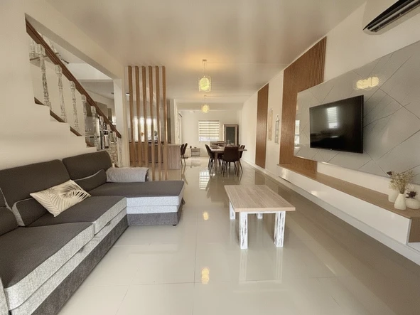 Townhouse, Duplex de 3 Chambres
