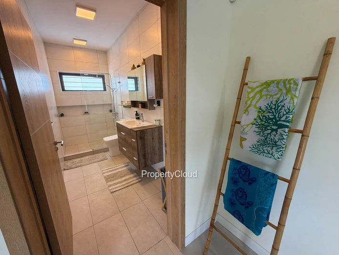 Villa For Rent | Pereybere, Chemin 20 Pieds | 4 Bedrooms | Pool And Garden | Rs 85,000 Per Month
