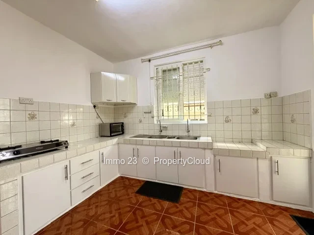 Houses / Villas - 3 bedrooms - Beau Bassin