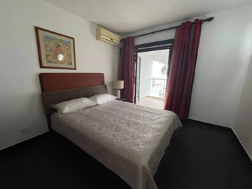 5 Bedroom Townhouse, Duplex